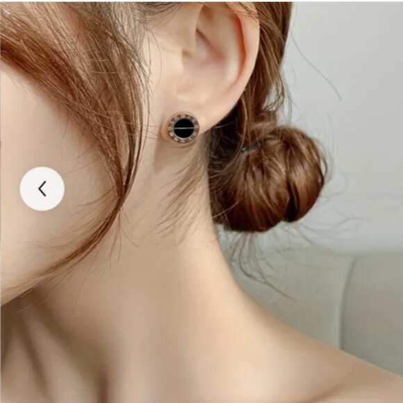 None Jewelry - NEW Roman Numerals Black Enamel Center Stainless Steel Gold-tone Stud Earrings